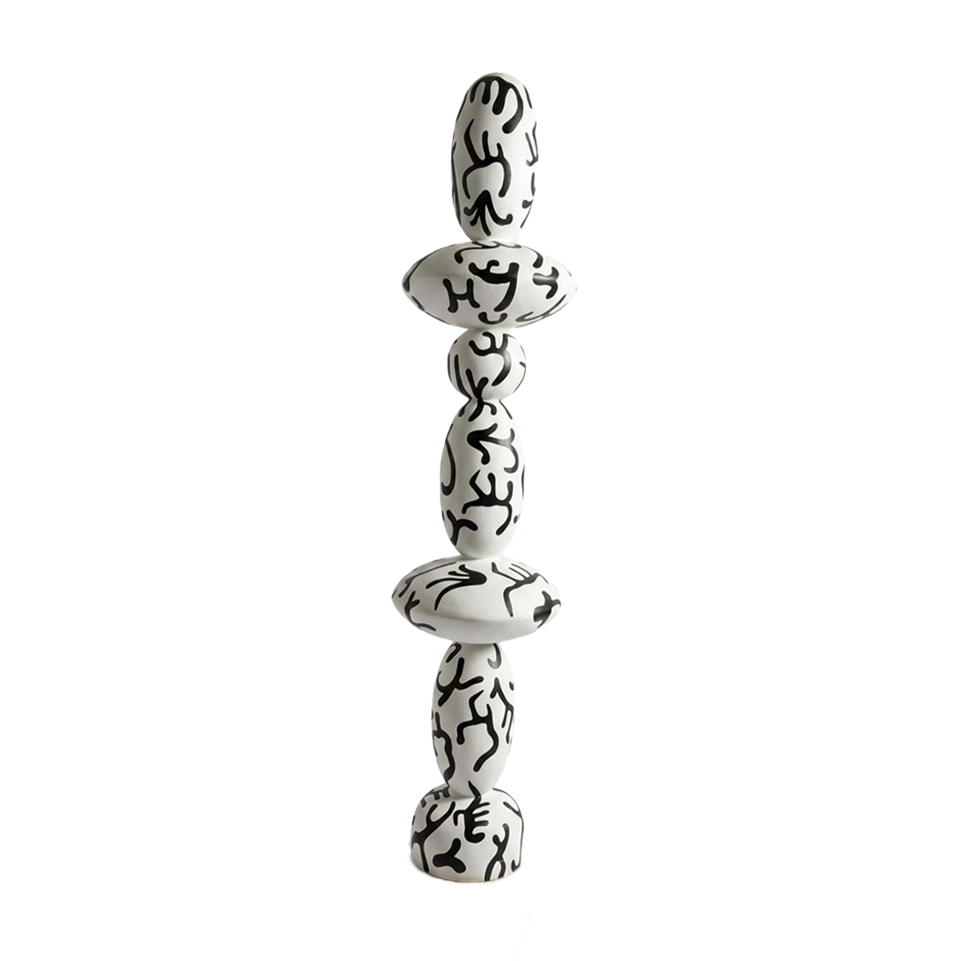 Stacked Pebble Totem – Speckled White