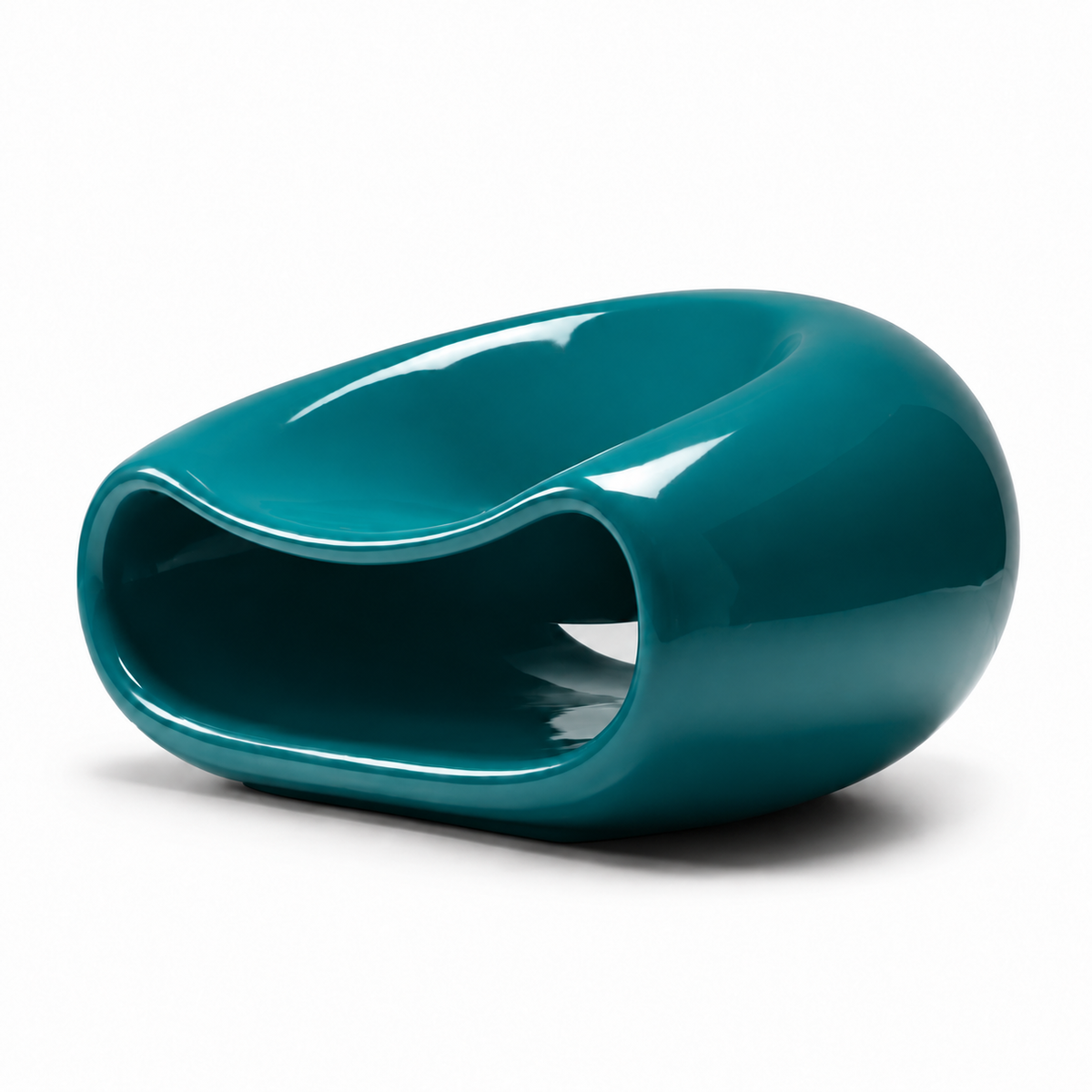 Onda Curved Accent Stool — curved accent stool in an interior setting | Belmont & Kensing