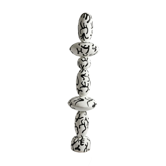Stacked Pebble Totem – Speckled White